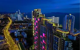芭提雅高层海景奢华公寓the Riviera Jomtien生香家直达海滩2704