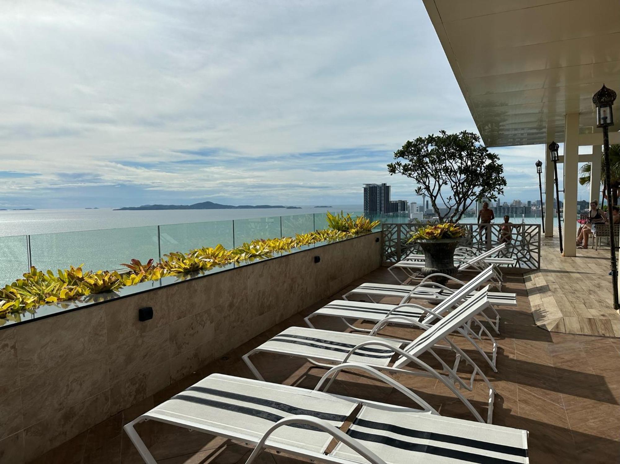 芭提雅高层海景奢华公寓the Riviera Jomtien生香家直达海滩2704 Exterior photo