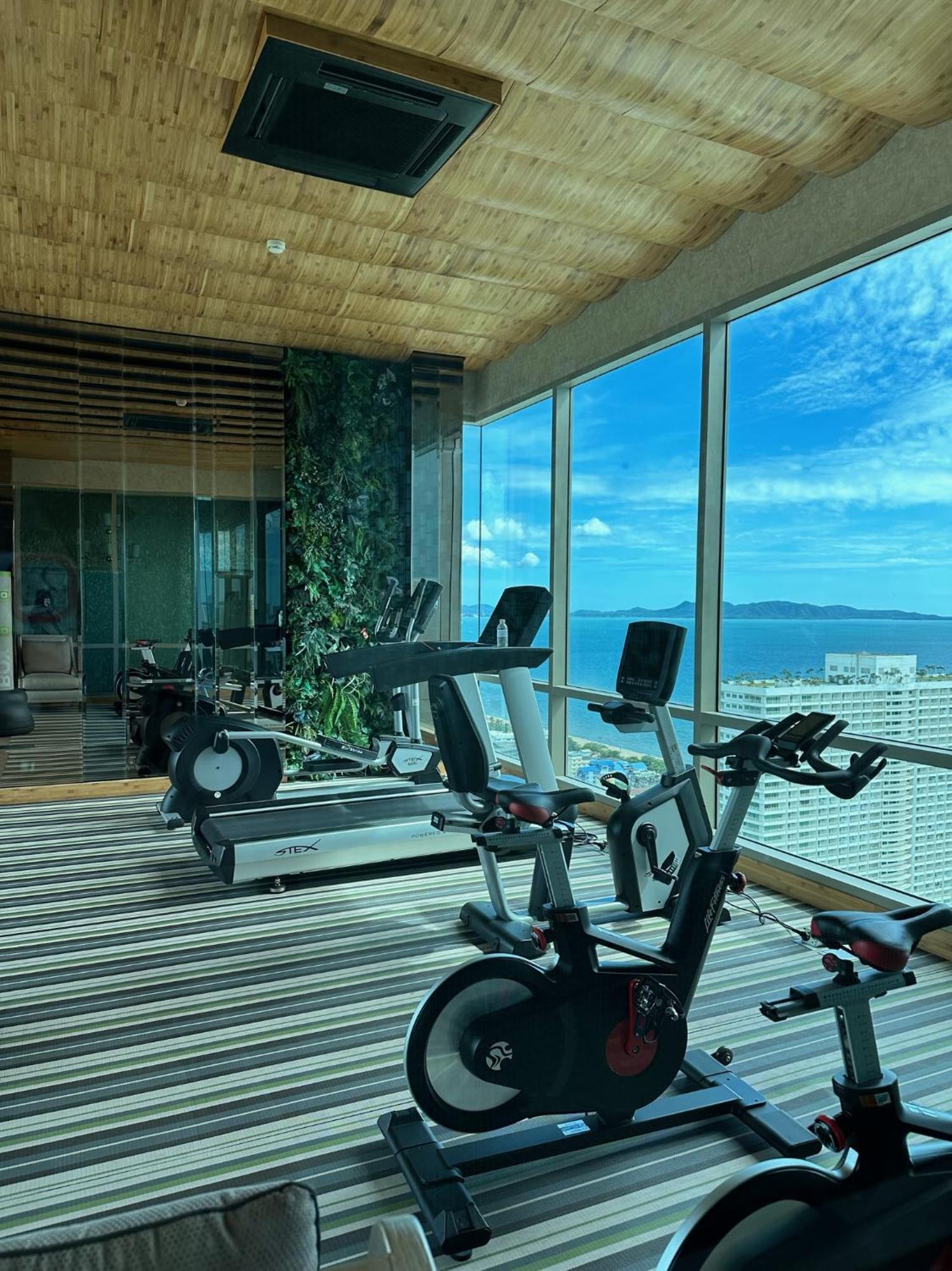 芭提雅高层海景奢华公寓the Riviera Jomtien生香家直达海滩2704 Exterior photo