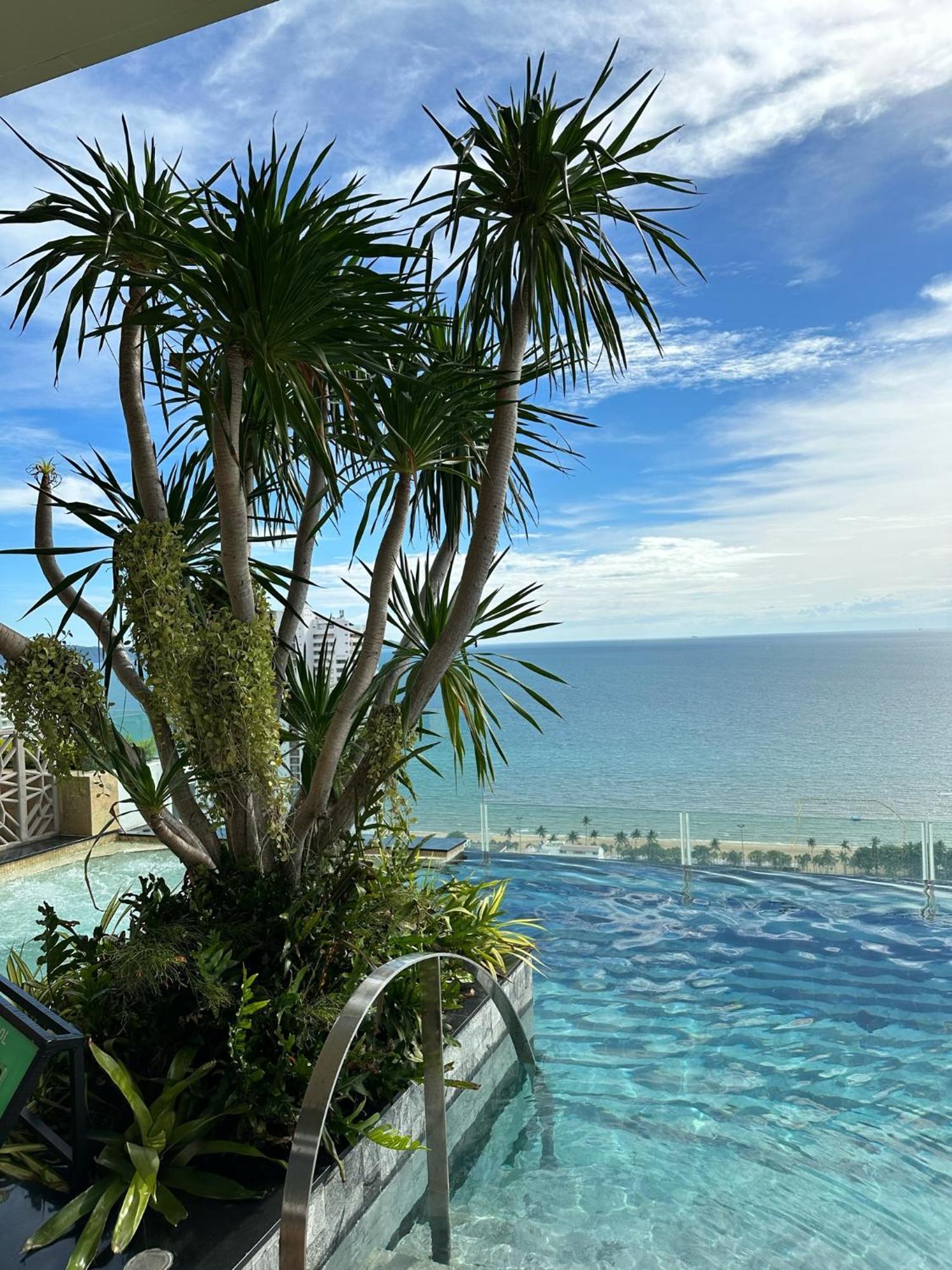 芭提雅高层海景奢华公寓the Riviera Jomtien生香家直达海滩2704 Exterior photo