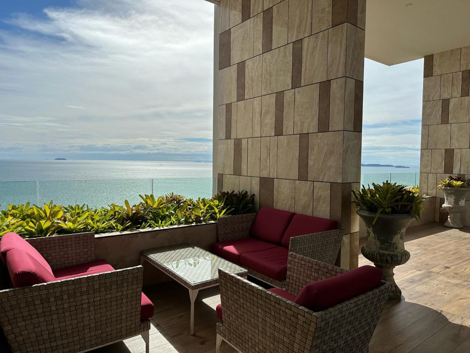 芭提雅高层海景奢华公寓the Riviera Jomtien生香家直达海滩2704 Exterior photo